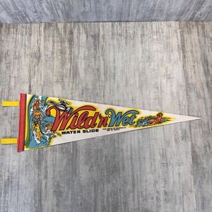 Vintage Wild N Wet Pennant Kelowna Water Park  Wild'n'wet Waterslides Slide 25"